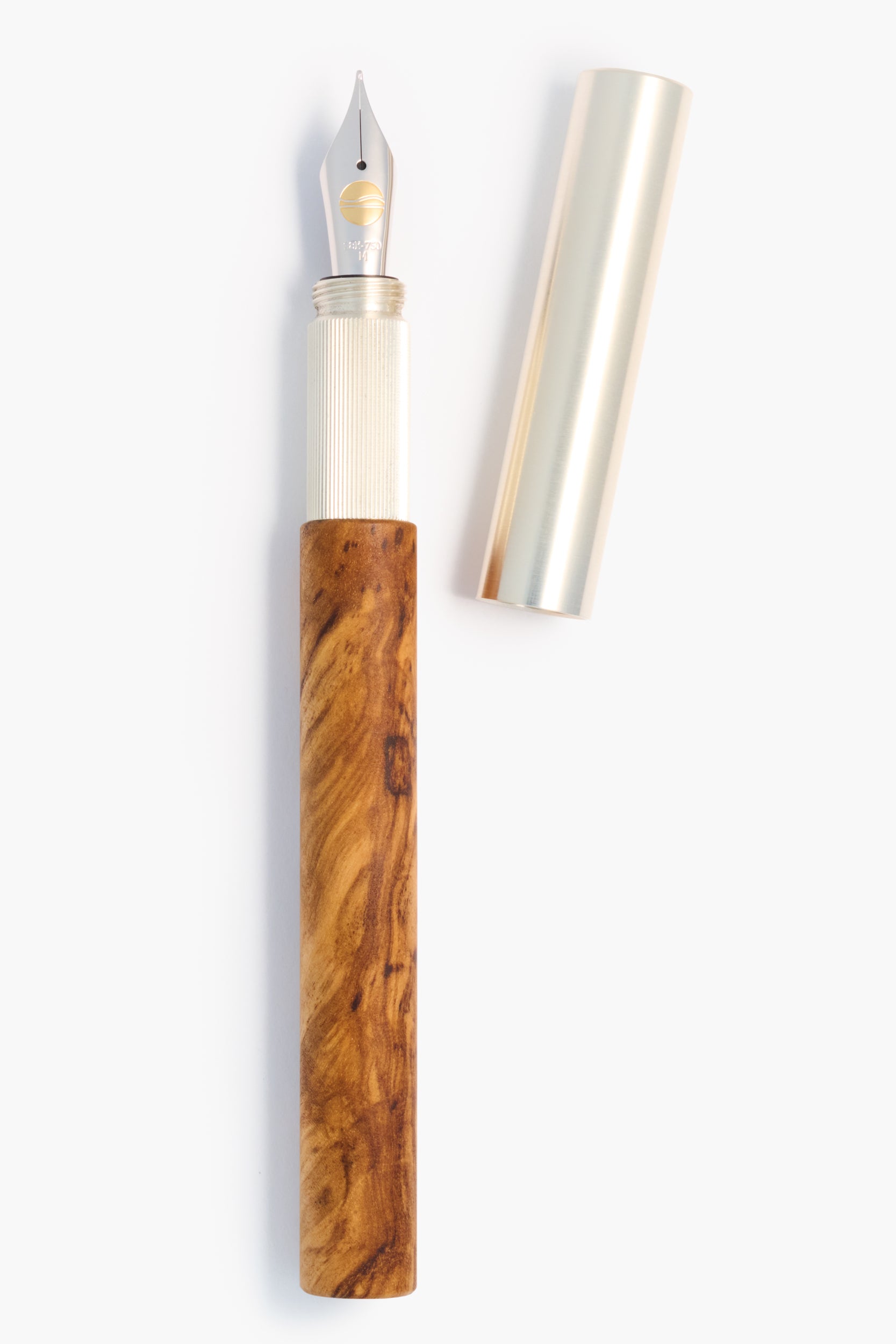 LONGCAP, Olivenholz & Silber, THE NINE 2026, Füllfederhalter, handgefertigt