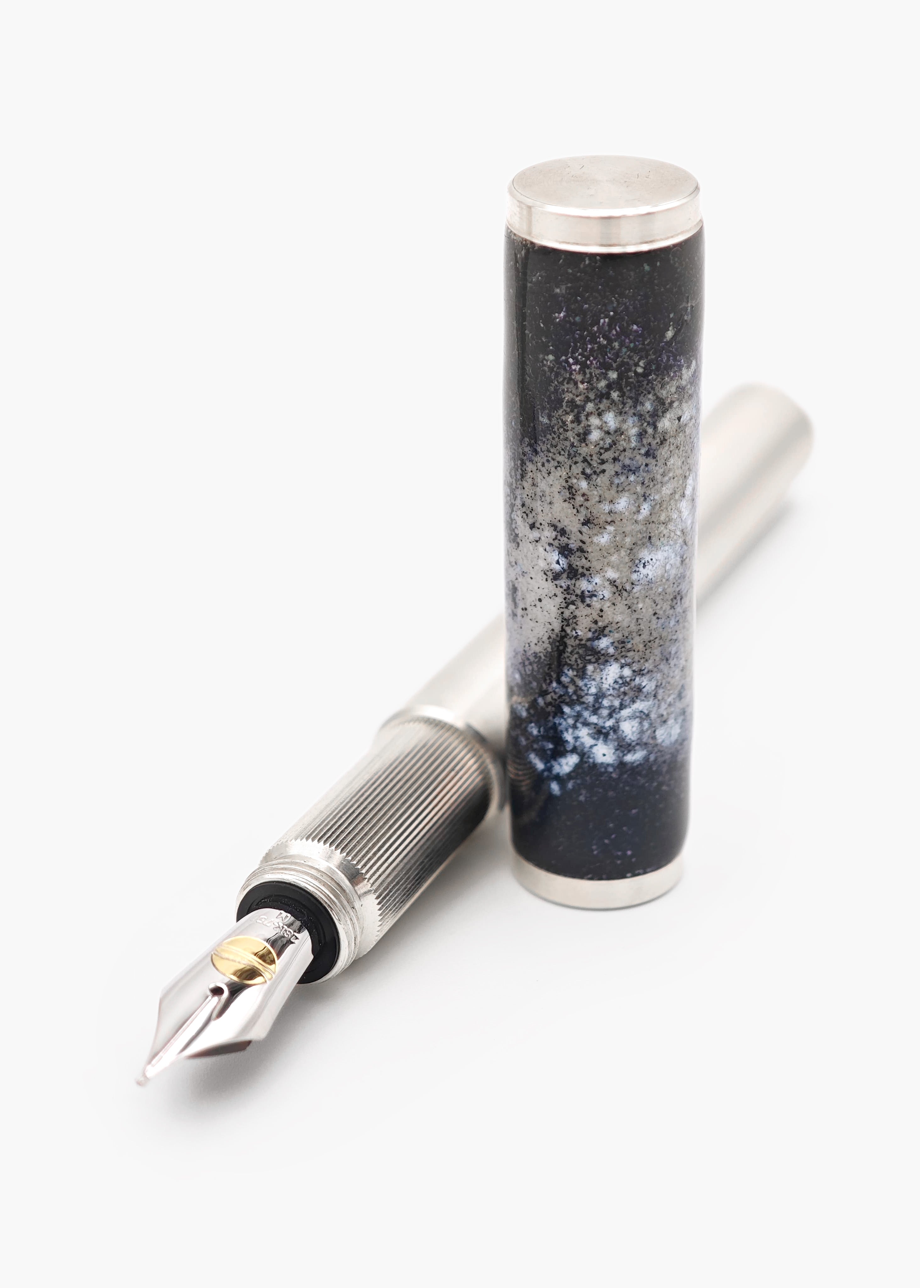 LONGCAP, "Alchemy of Writing" - Nora Kovats, PREZIOSE,  Füllfederhalter, handgefertigt