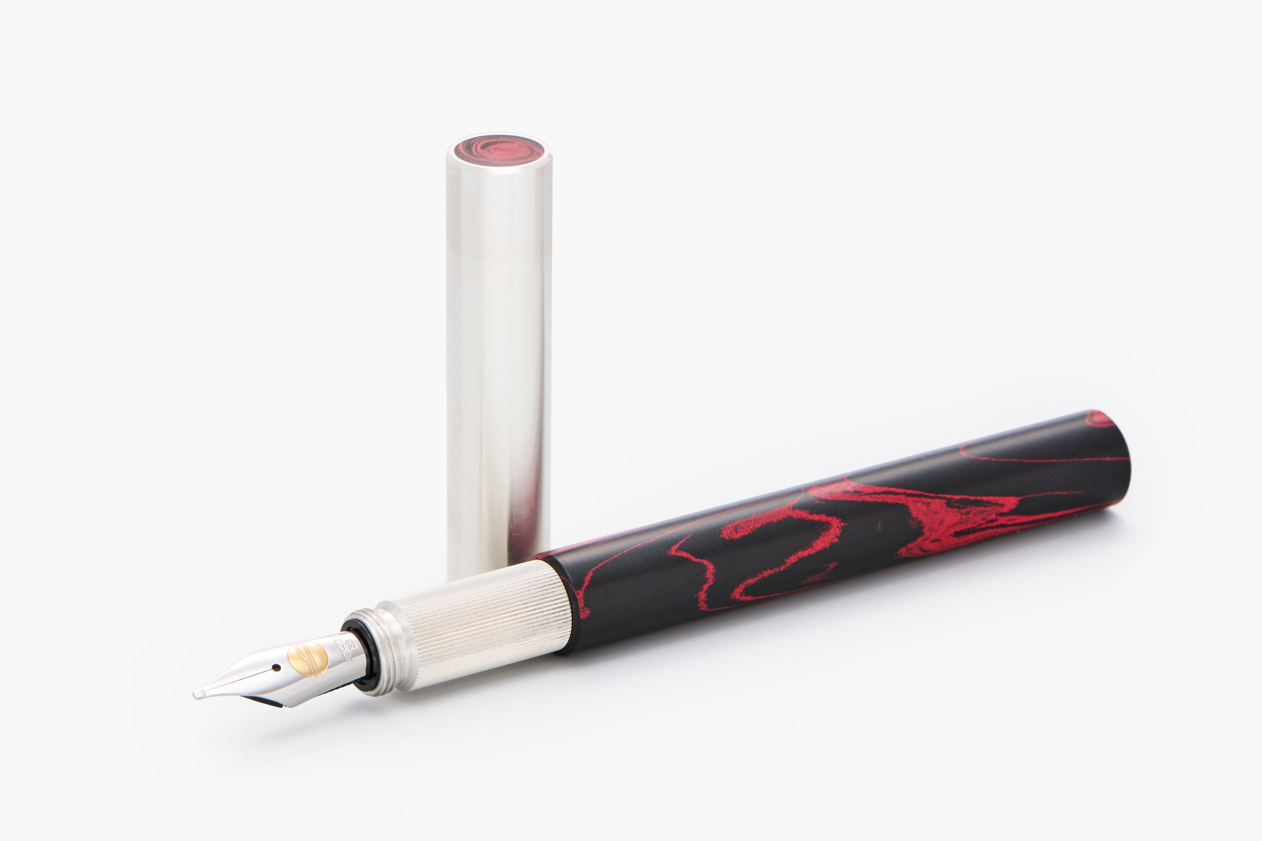 LONGCAP, Ebonit "50% Red", THE NINE 2026, Füllfederhalter, handgefertigt