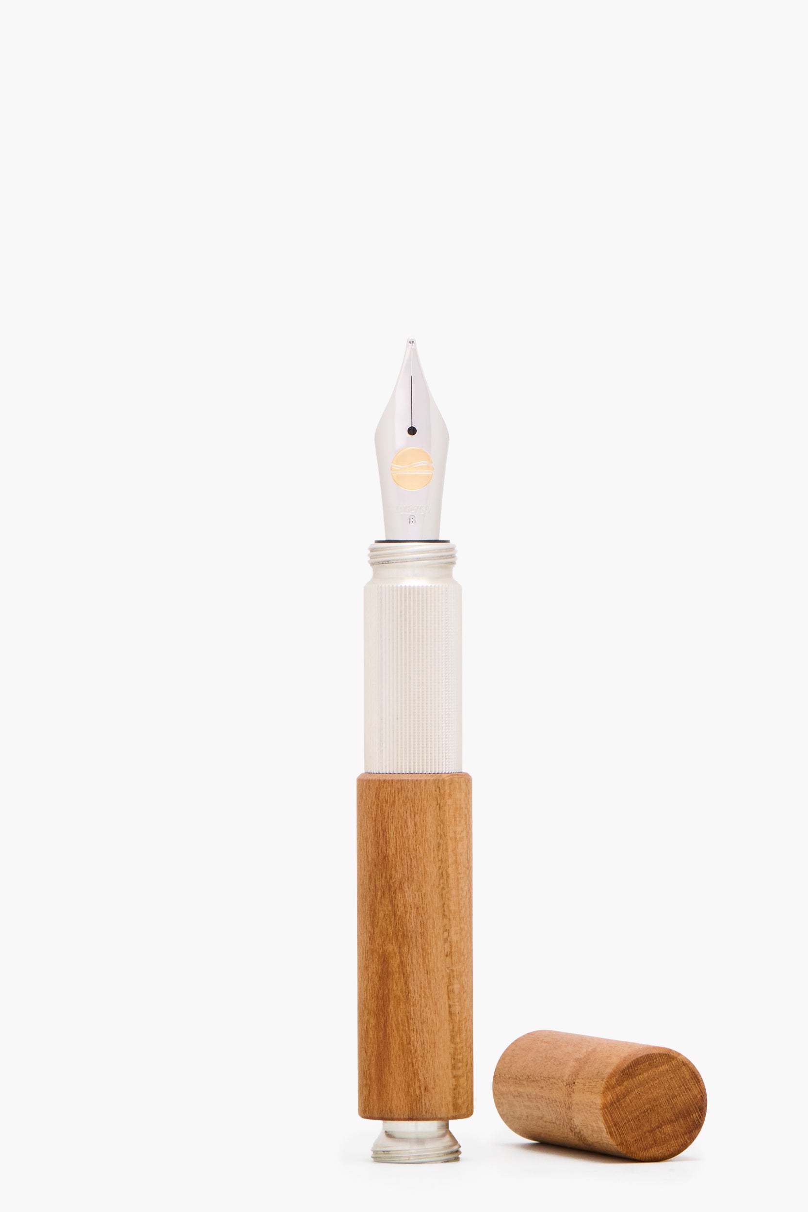 POCKETMASTER, Walnuss & Silber, THE NINE 2026, Taschenfüllfederhalter, handgefertigt