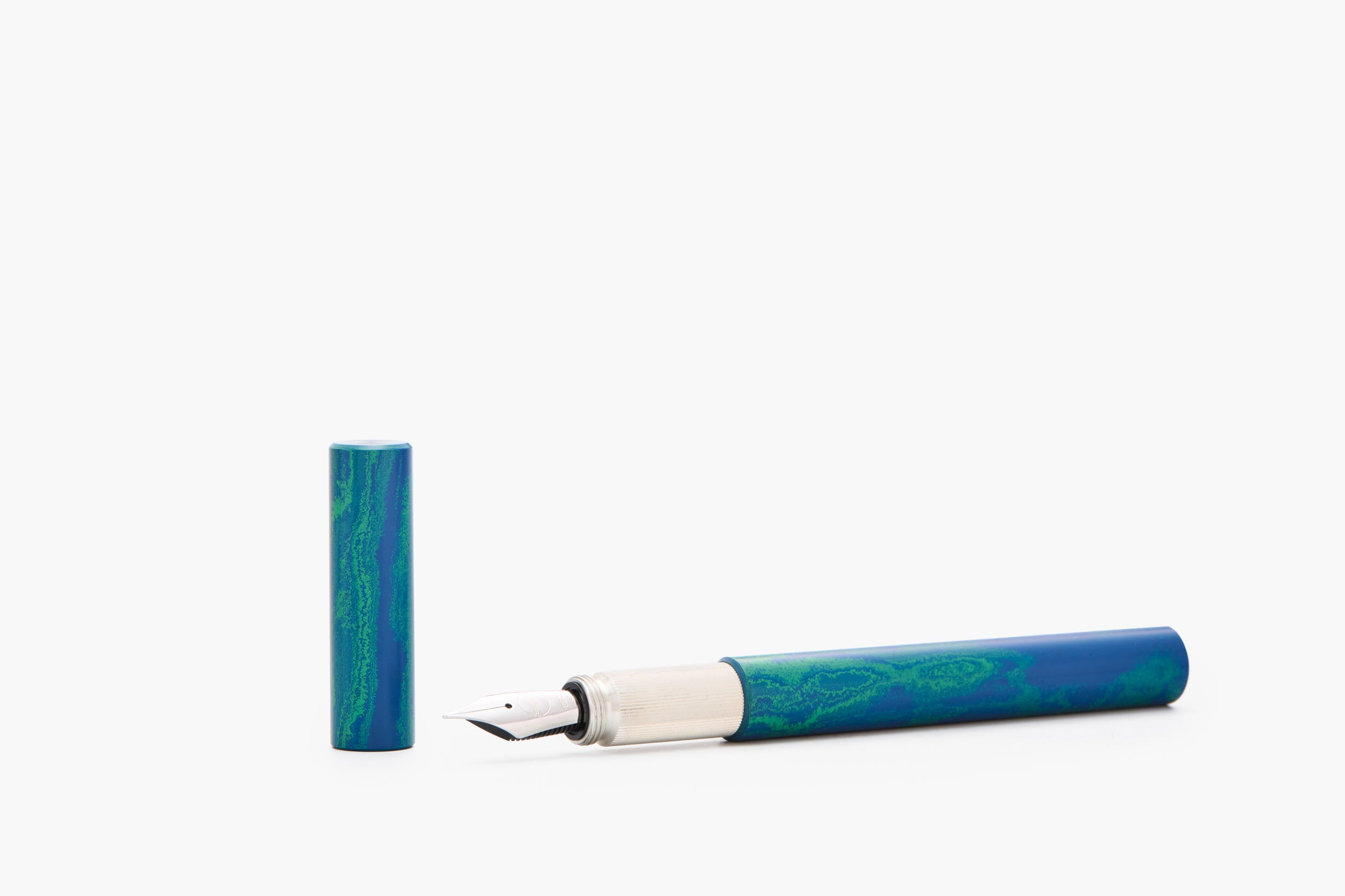 SHORTCAP, Ebonit "Faroe" & Silber, THE NINE 2026, Füllfederhalter, handgefertigt