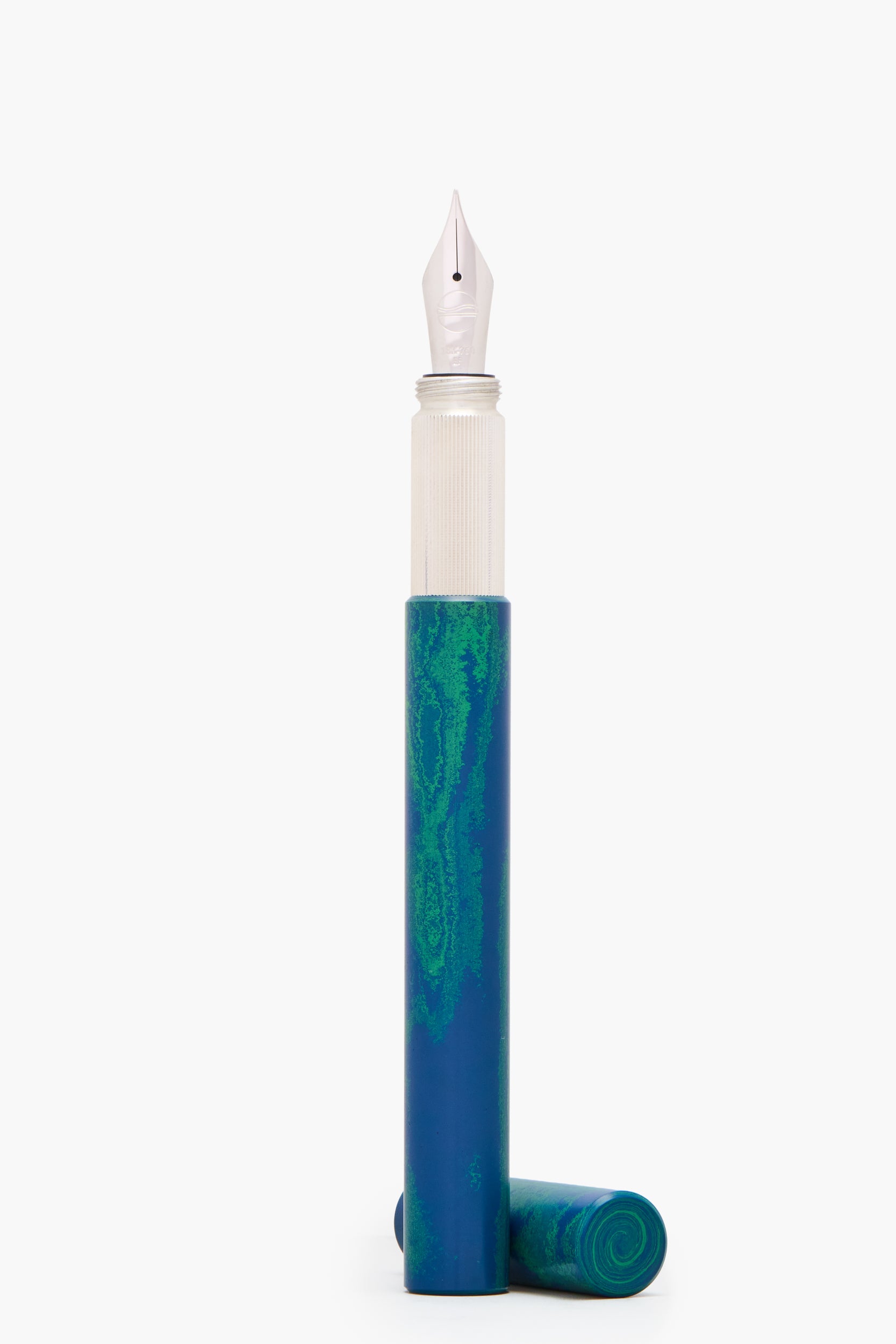 SHORTCAP, Ebonit "Faroe" & Silber, THE NINE 2026, Füllfederhalter, handgefertigt