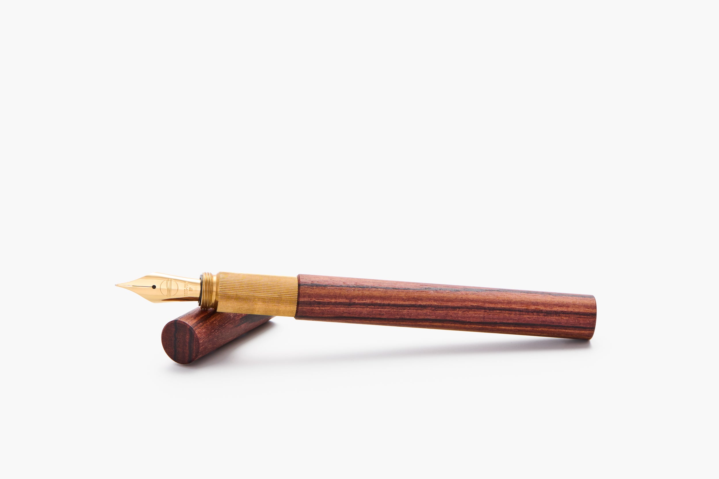 SHORTCAP, Königsholz & Messing, THE NINE 2026, Füllfederhalter, handgefertigt