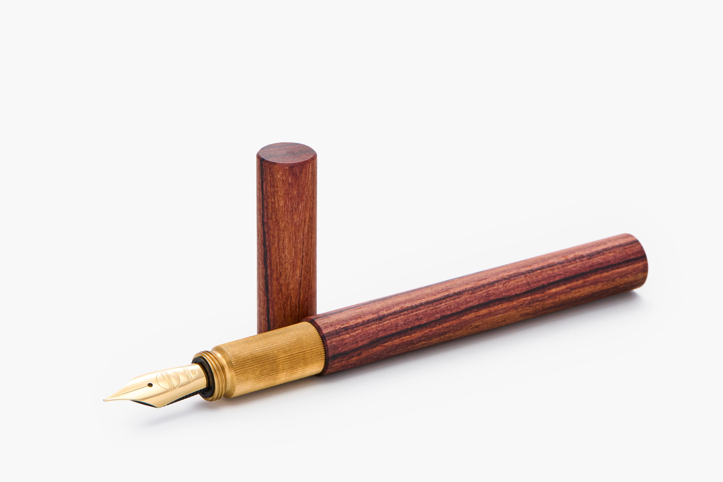 SHORTCAP, Königsholz & Messing, THE NINE 2026, Füllfederhalter, handgefertigt